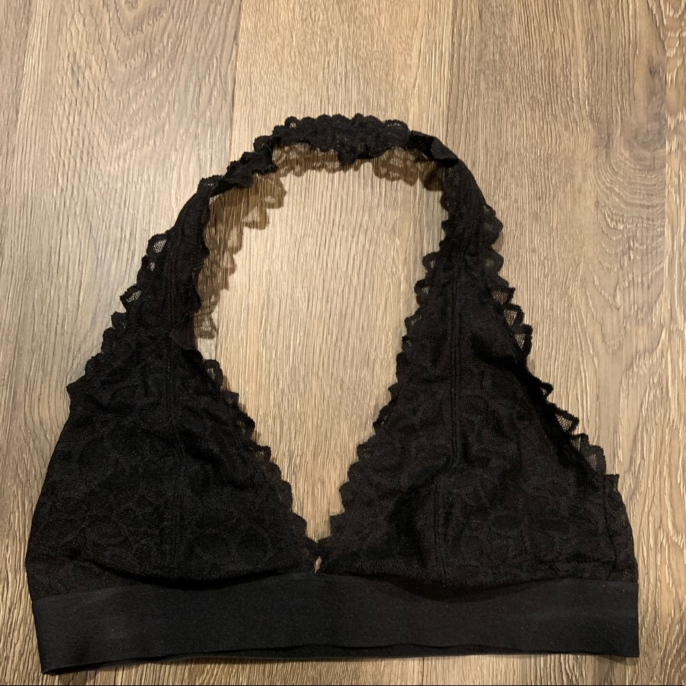Victoria’s Secret PINK bra-let